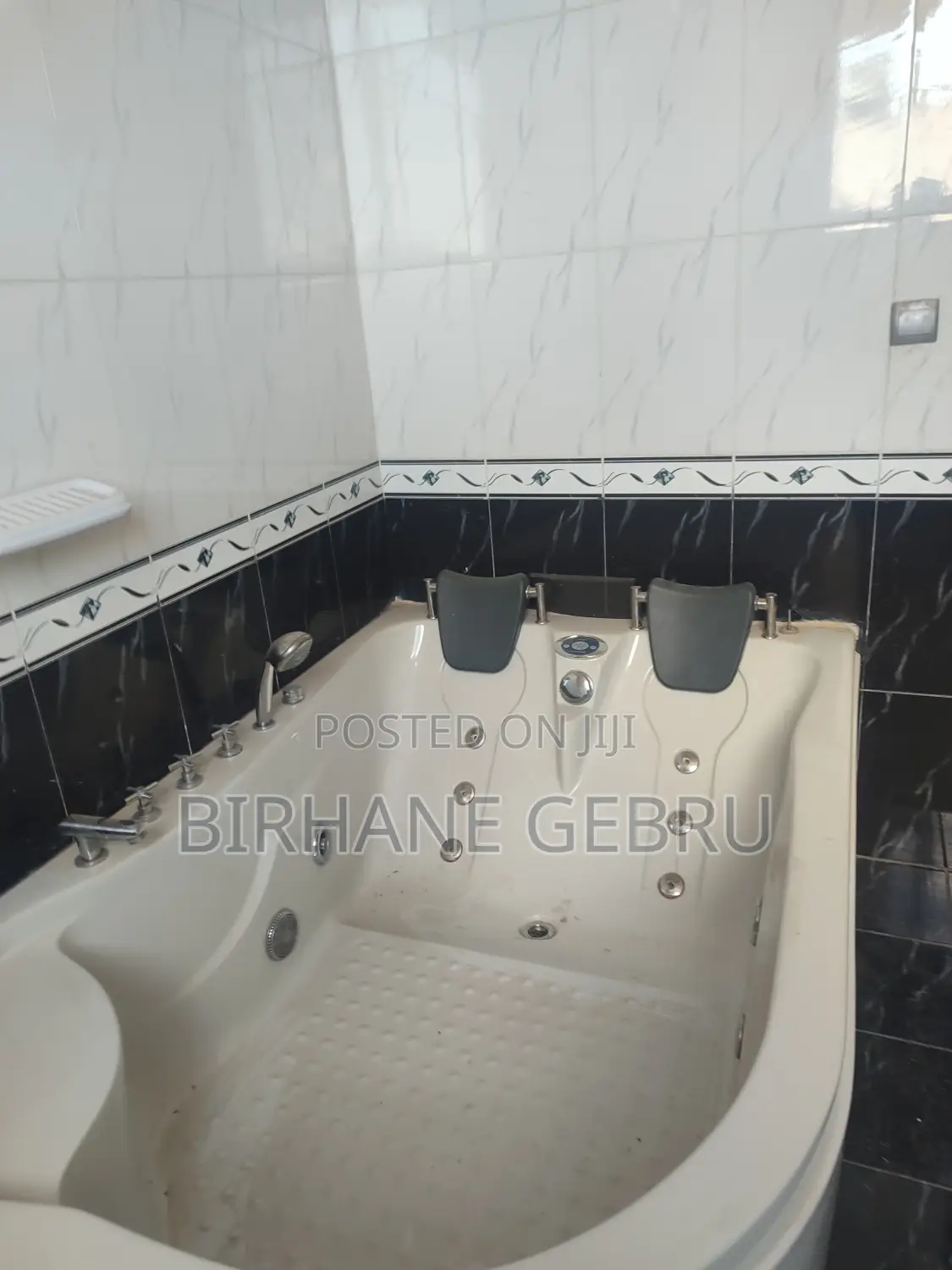 7bdrm House in G+2 House, Bole for rent