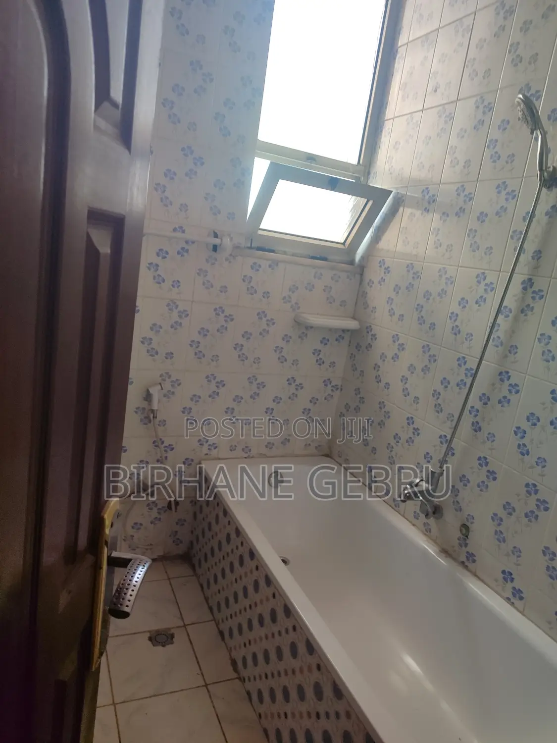 7bdrm House in G+2 House, Bole for rent
