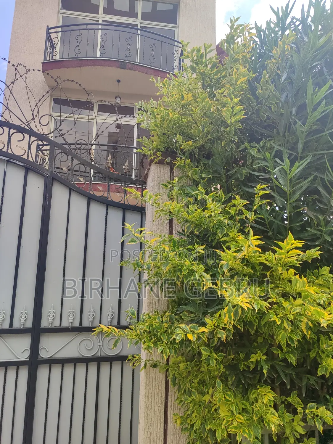 7bdrm House in G+2 House, Bole for rent