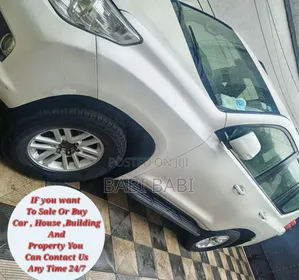 Toyota Land Cruiser Prado 2011 White