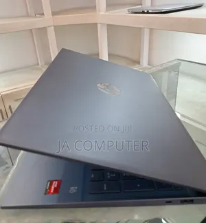 New Laptop HP Pavilion 15 8GB AMD Ryzen 5 SSD 512GB
