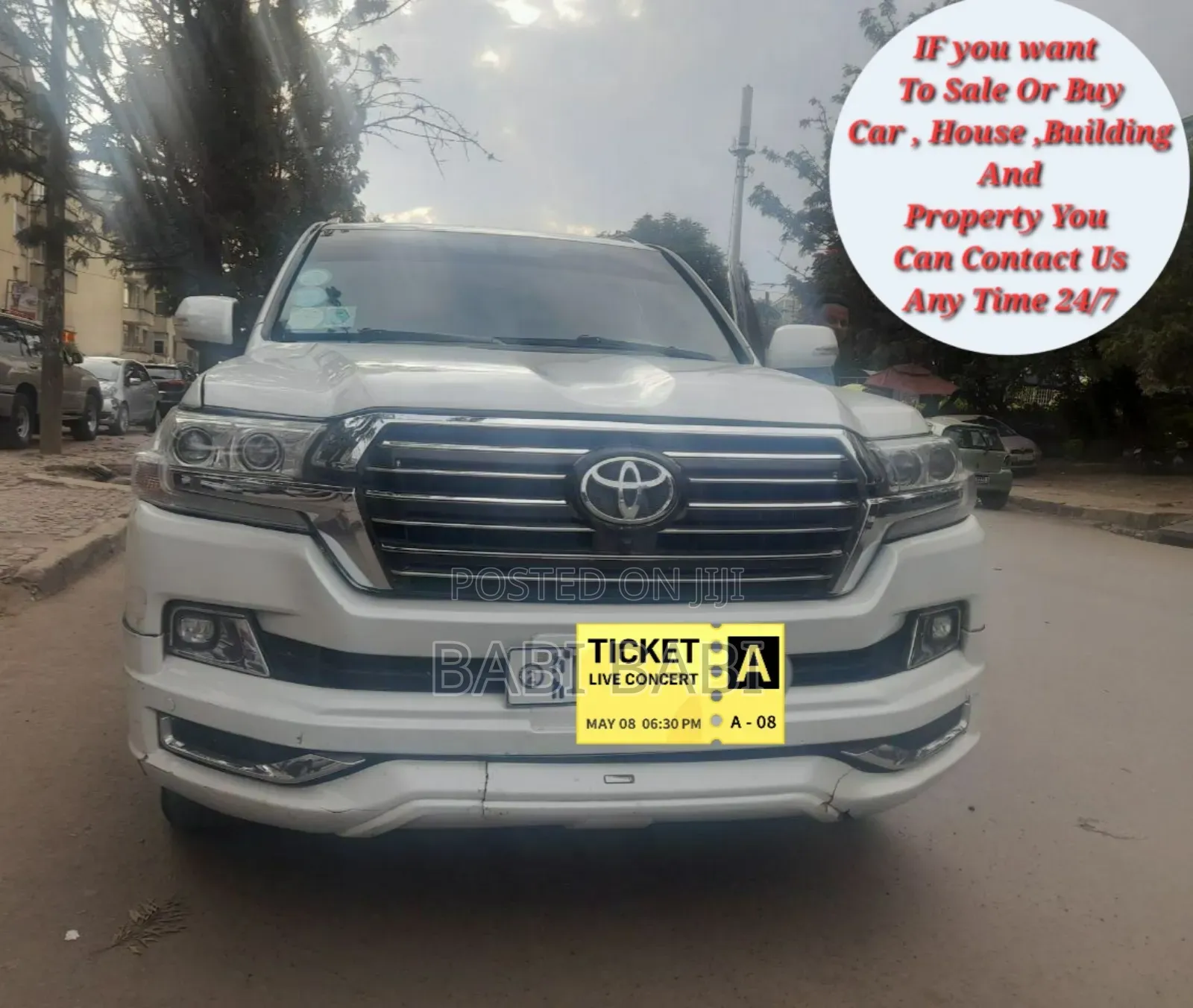 Toyota Land Cruiser 2010 White