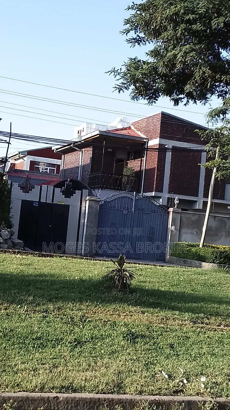 Furnished 6bdrm House in አያት አደባባይ ቅርብ 300 ካሬ, Yeka for sale