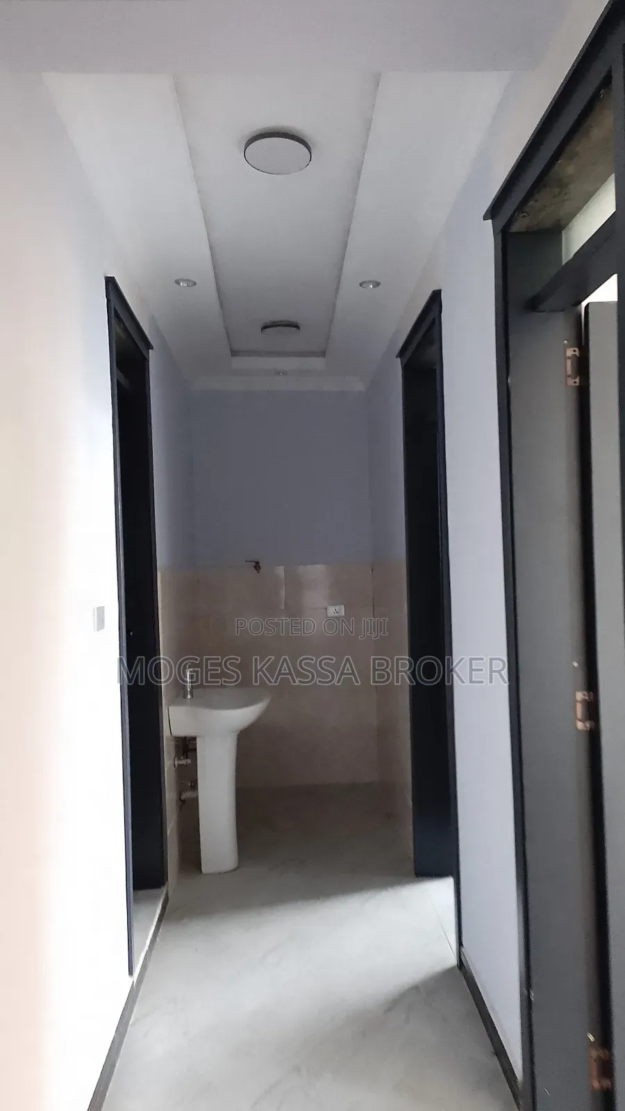 Furnished 6bdrm House in አያት አደባባይ ቅርብ 300 ካሬ, Yeka for sale