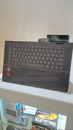 New Laptop HP Envy X360 12GB AMD Ryzen 7 SSD 512GB