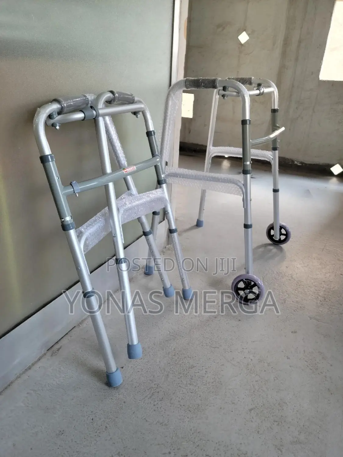 FOLDING WALKER. An Adult Walker Easily for Transportation