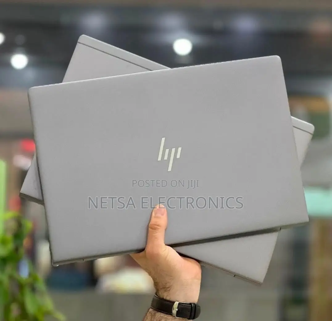 New Laptop HP ZBook 15u G5 16GB Intel Core I7 SSD 512GB