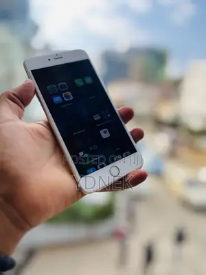 Apple iPhone 6s Plus 16 GB Gold