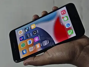 Apple iPhone 7 Plus 128 GB Black