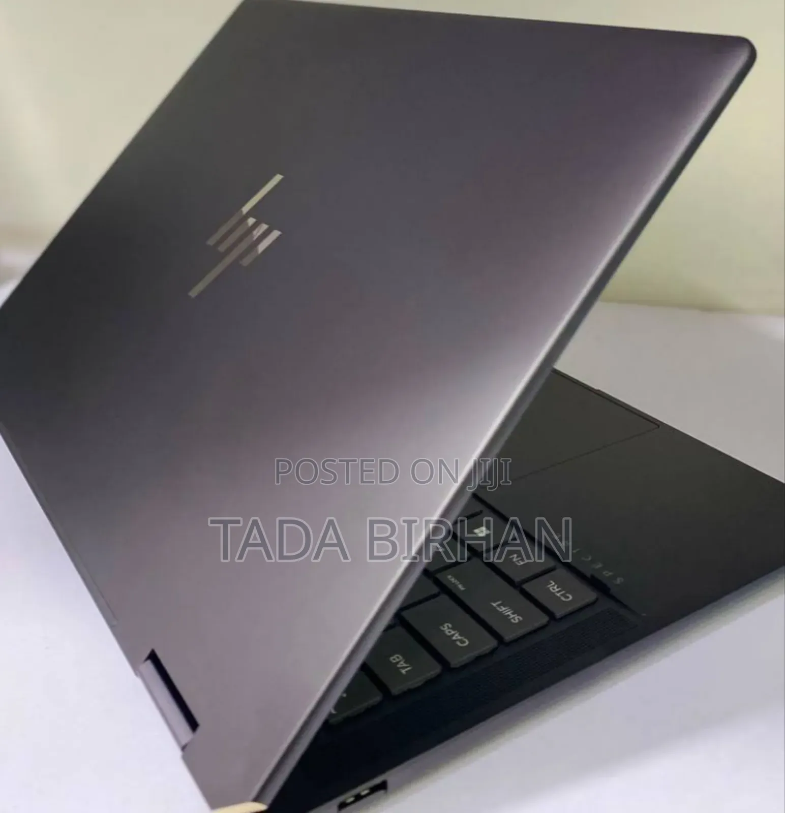 New Laptop HP Spectre 18GB Intel Core I7 SSD 1T