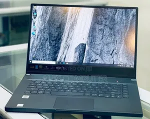 New Laptop Asus ROG Zephyrus G15 32GB Intel Core I7 SSD 512GB