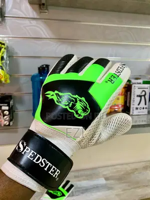 Photo - Glove for Goalkeepers