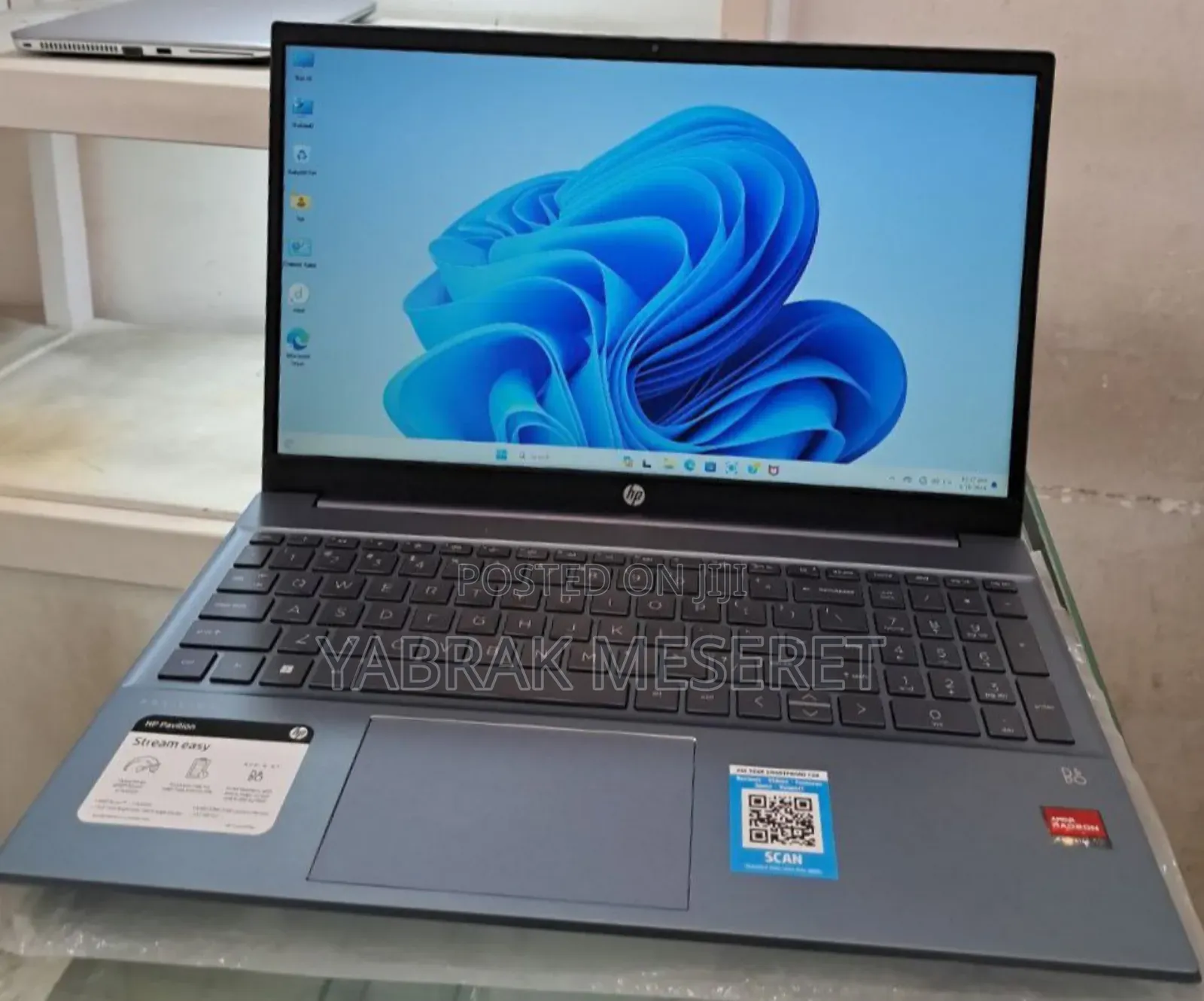 New Laptop HP Pavilion 15 8GB AMD Ryzen 5 SSD 512GB