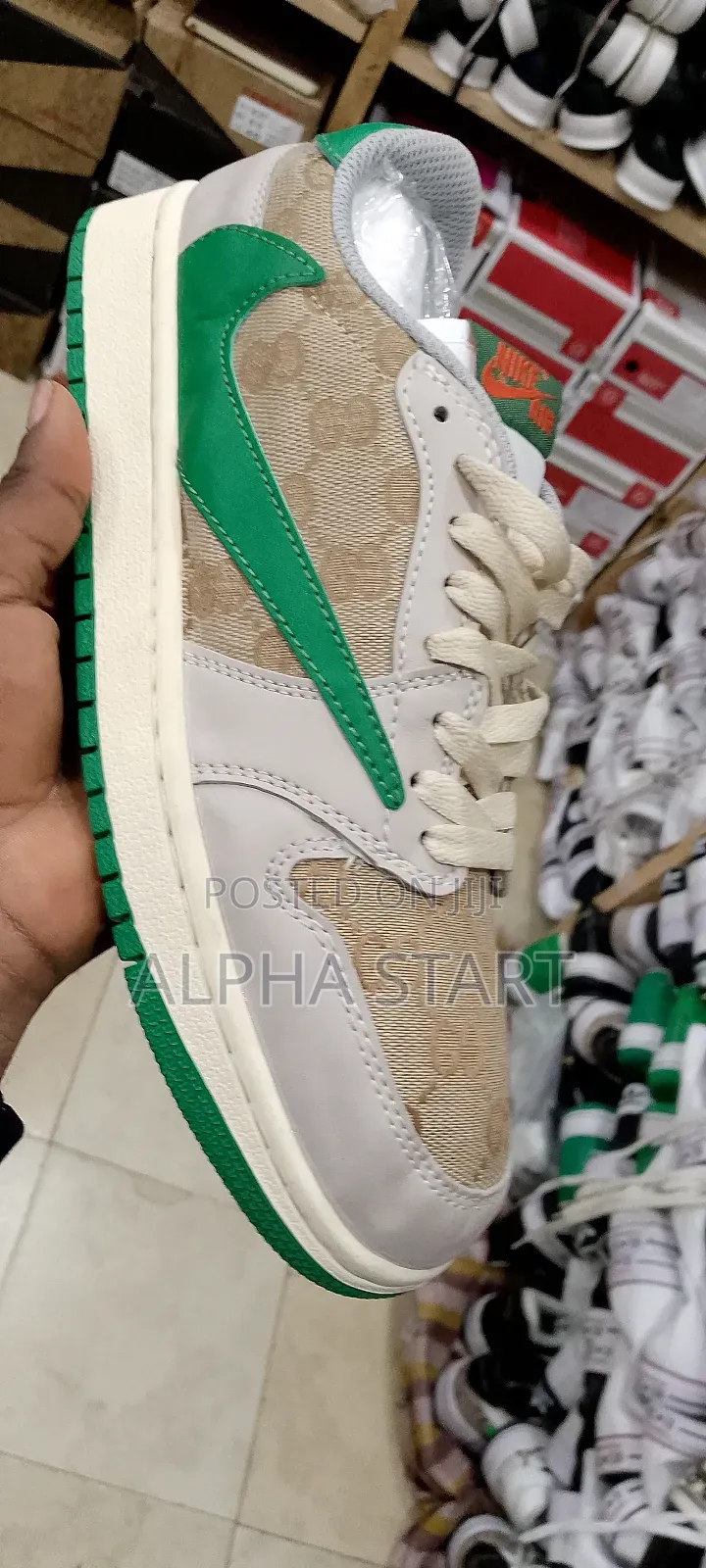 Nike Air Force Gucci Master Quality Sneaker