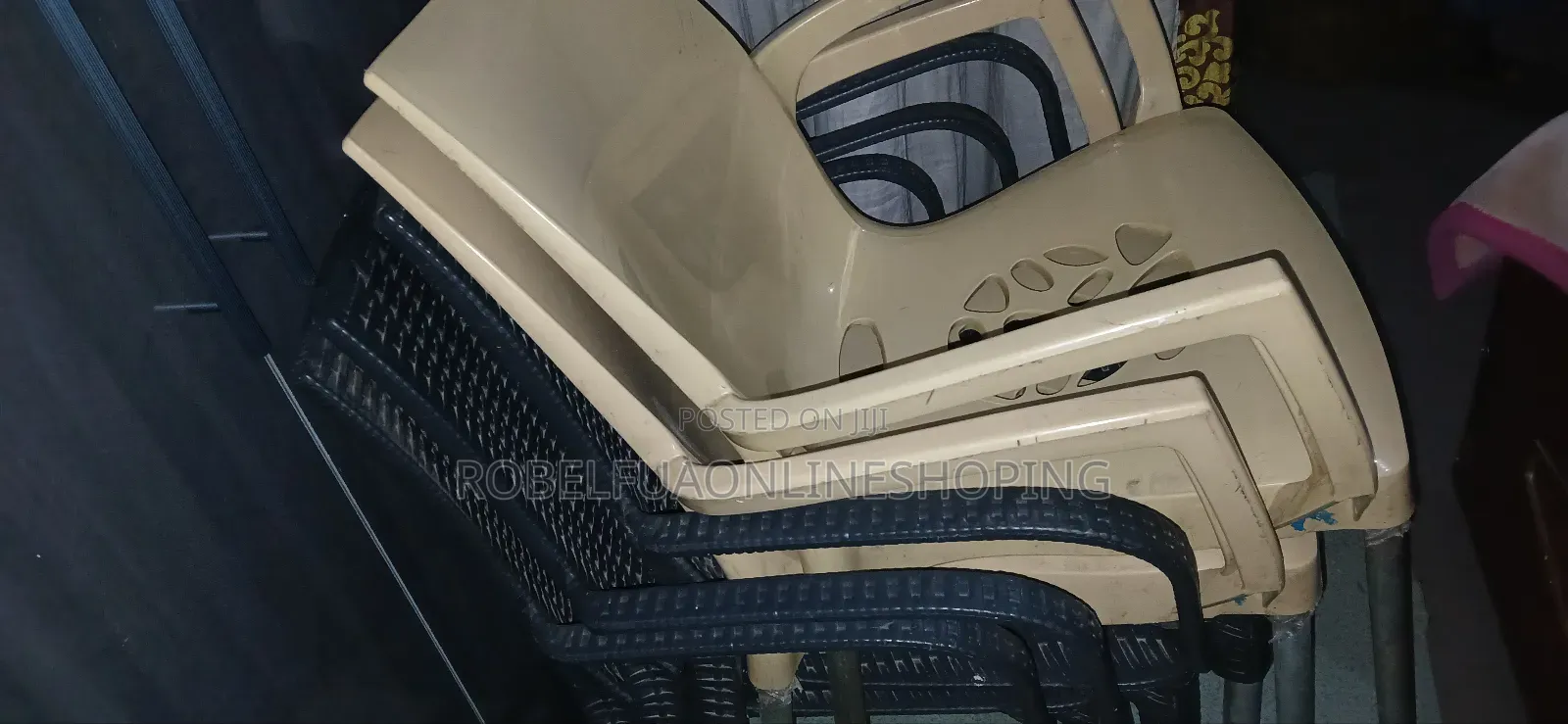 Chair for Cafe and Grocery ወንበር