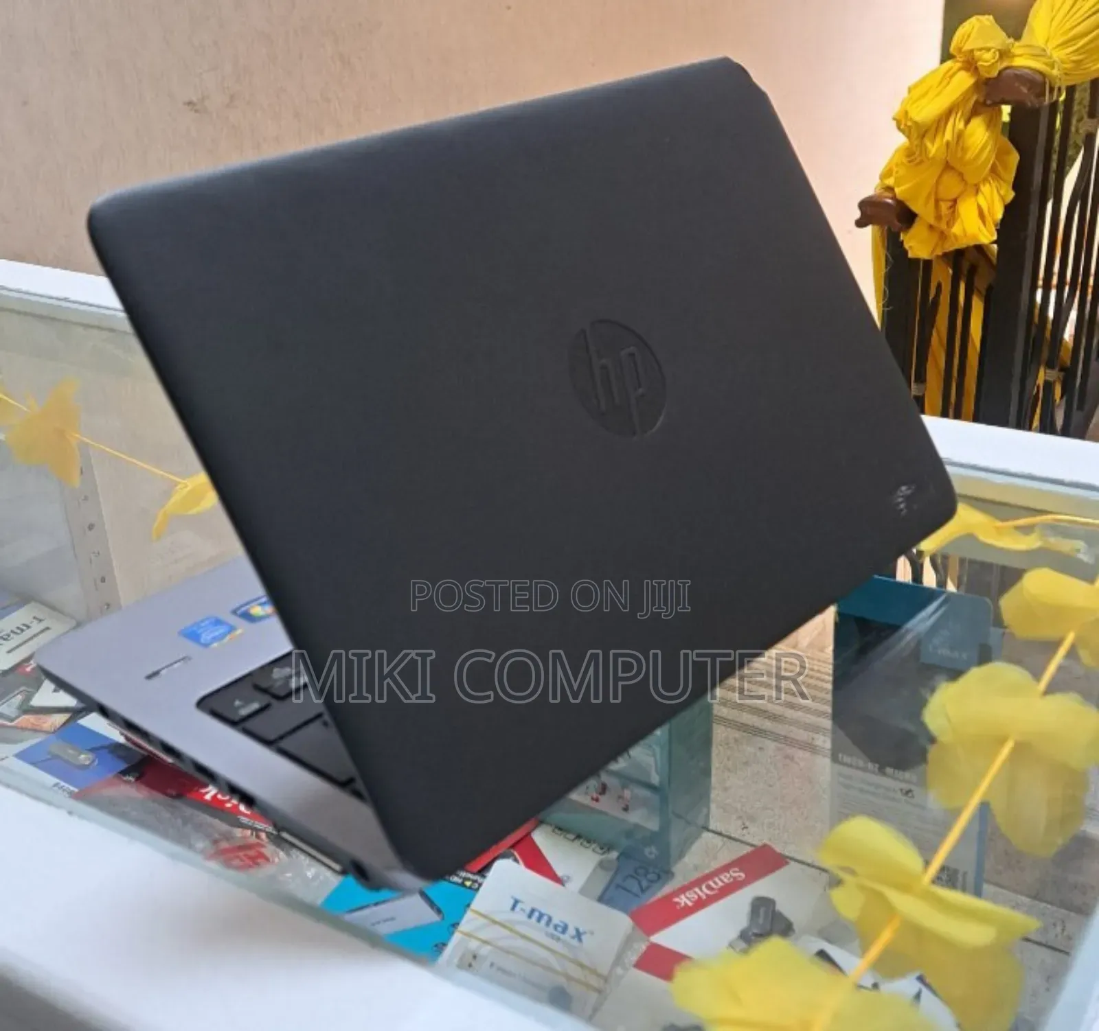 New Laptop HP EliteBook 820 4GB Intel Core I5 HDD 500GB