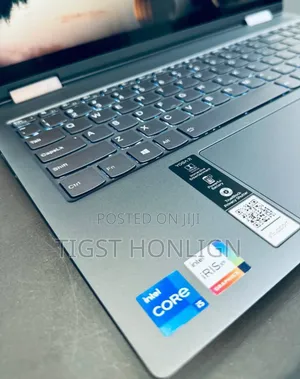 New Laptop Lenovo 8GB Intel Core I5 SSD 512GB