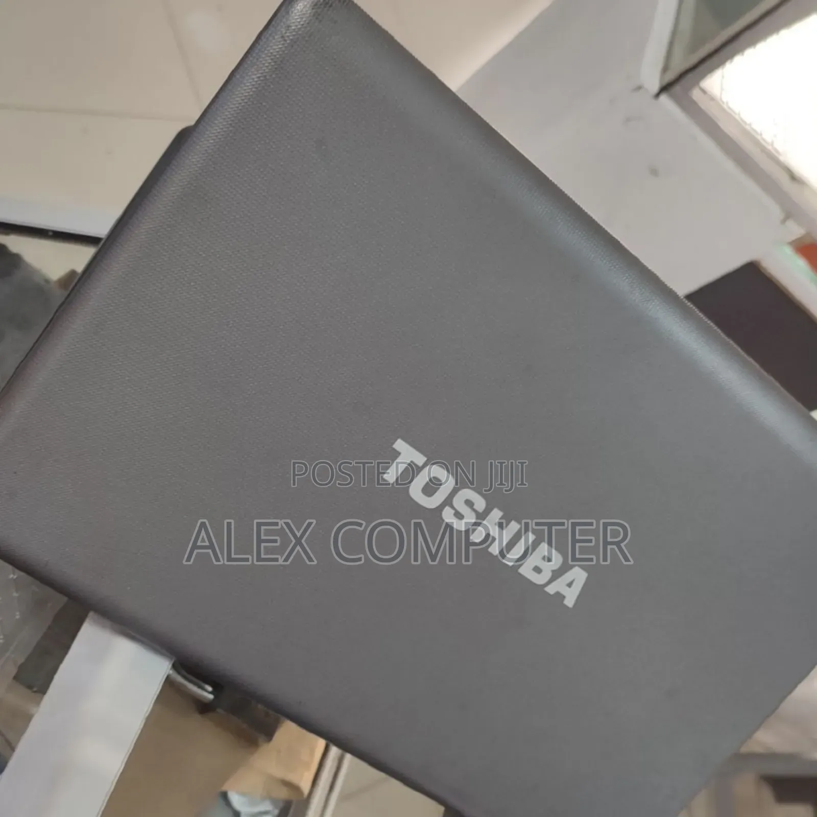 New Laptop Toshiba Satellite C55 4GB Intel Core I3 HDD 500GB