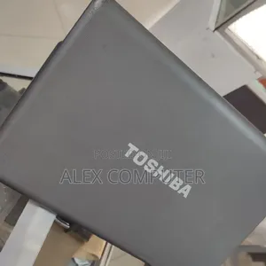 New Laptop Toshiba Satellite C55 4GB Intel Core I3 HDD 500GB