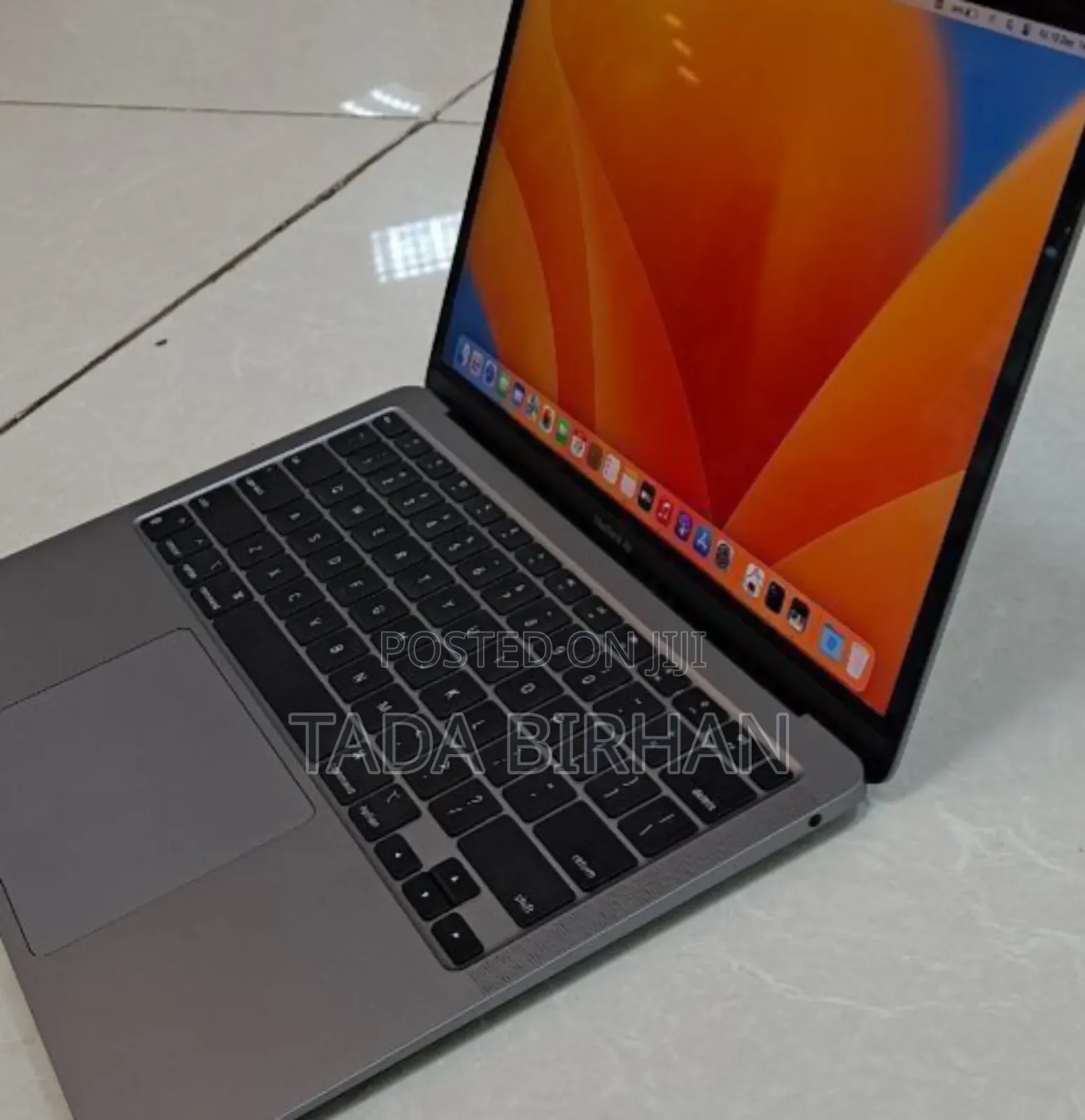 New Laptop Apple MacBook Air 2020 M1 16GB Apple M1 SSD 256GB