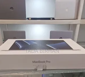 New Laptop Apple MacBook Pro 2023 M2 16GB Apple M2 SSD 512GB