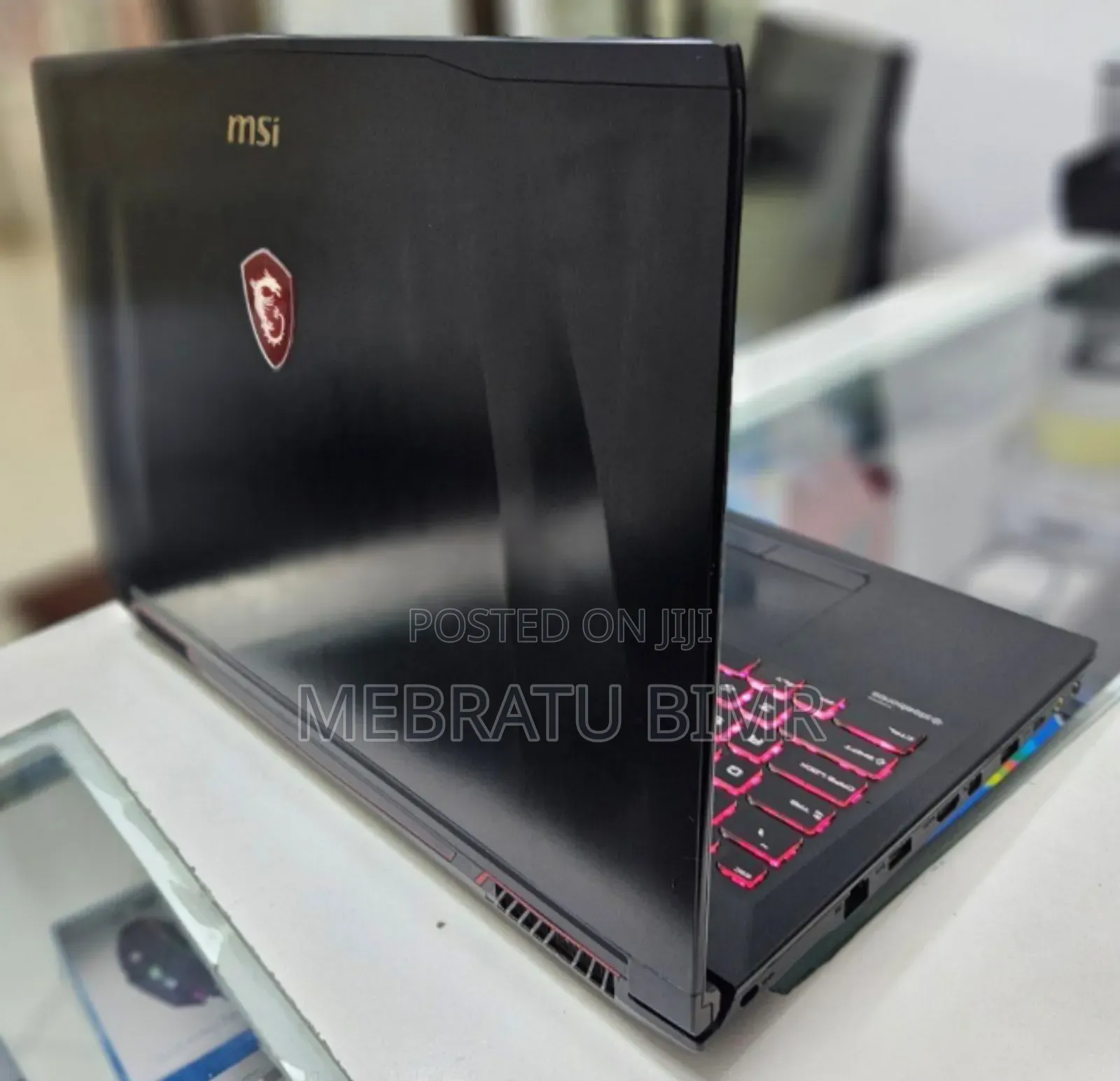 New Laptop MSI GF63 8GB Intel Core I7 HDD+SSD 1T