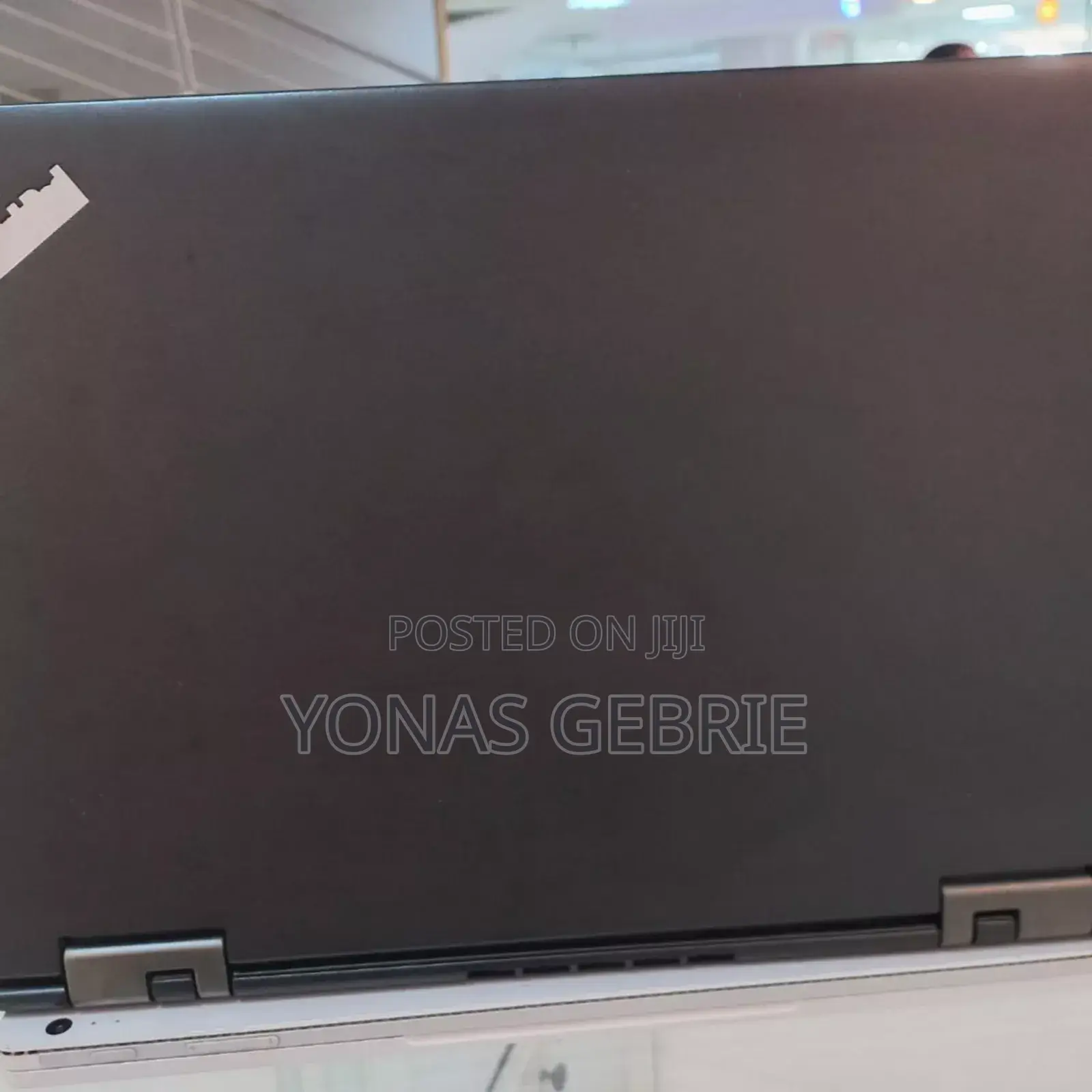 New Laptop Lenovo ThinkPad Yoga 8GB Intel Core I7 SSD 256GB