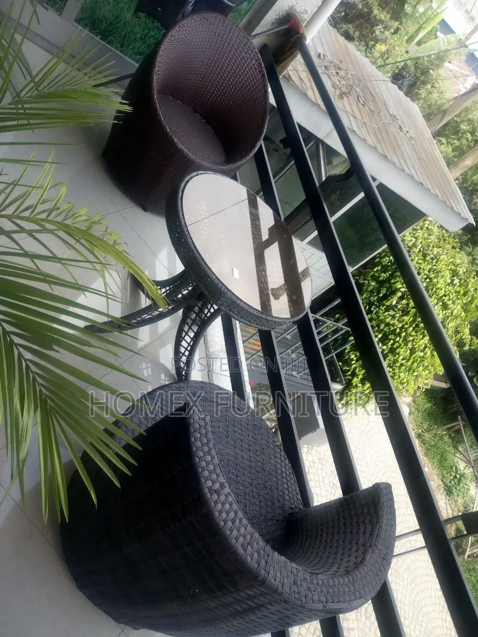 Garden Round Tables and Chairsየጋርደን ጠረጴዛ እና ወንበር