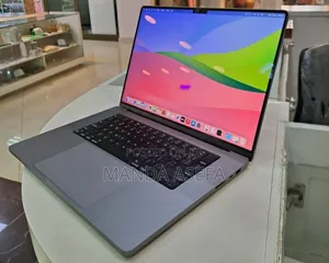 New Laptop Apple MacBook Pro 32GB Apple M2 SSD 512GB