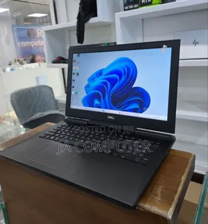 New Laptop Dell G GB Intel Core I7 SSD 512GB