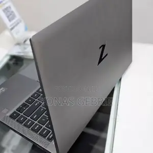 New Laptop HP Zbook Studio G7 16GB Intel Core i7 SSD 512GB