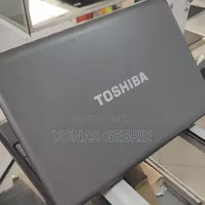 New Laptop Toshiba Satellite C55 4GB Intel Core I3 SSD 500GB