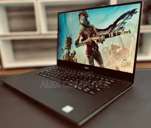 Photo - New Laptop Dell XPS 15 32GB Intel Core i9 SSD 1T