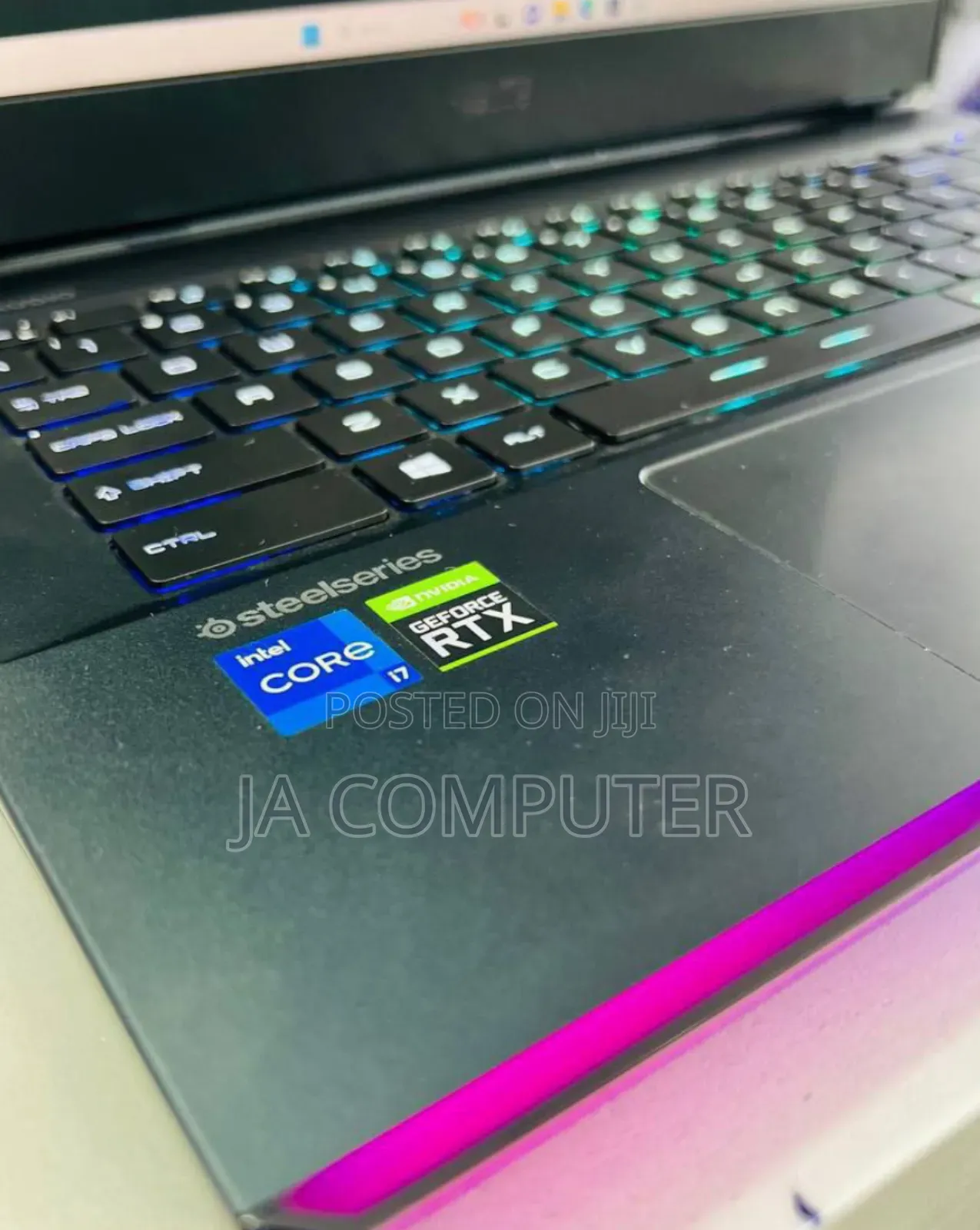 New Laptop MSI GE66 Raider 16GB Intel Core I7 SSD 1T