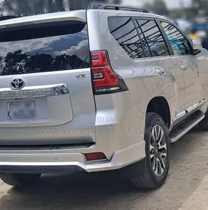 New Toyota Land Cruiser 2023 Silver