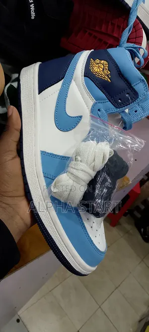 Photo - Nike Air Jordan 1 High Good Quality Sneaker