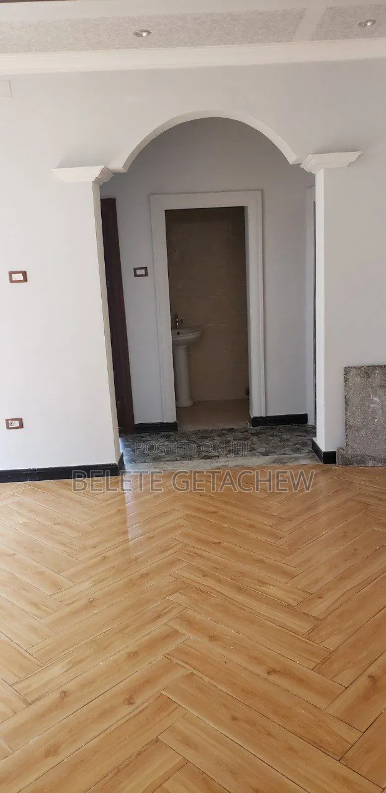 3bdrm Apartment in Semit 72, Luxury, Bole for sale