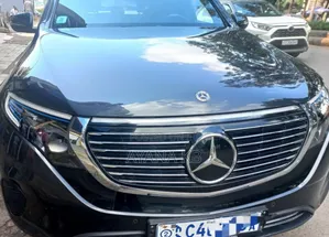 Photo - New Mercedes-Benz EQE EQE 500 4MATIC 2023