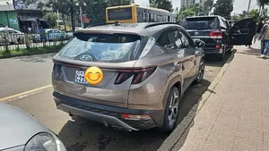 Hyundai Tucson 2022 Beige