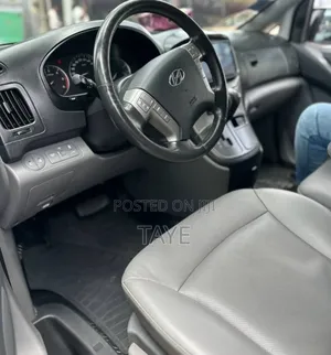 Hyundai Starex 2021 Silver