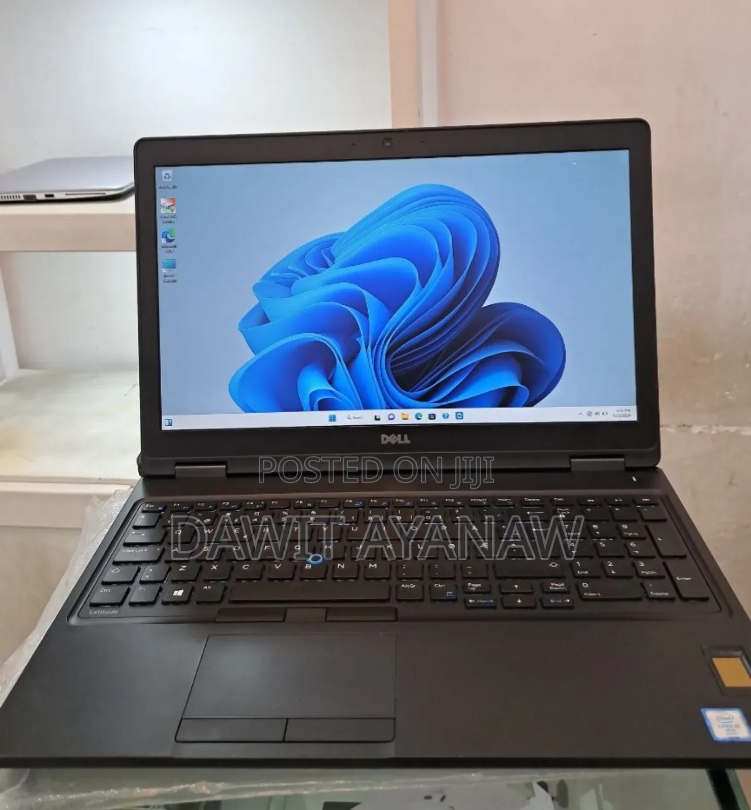 New Laptop Dell 8GB Intel Core I5 SSD 512GB