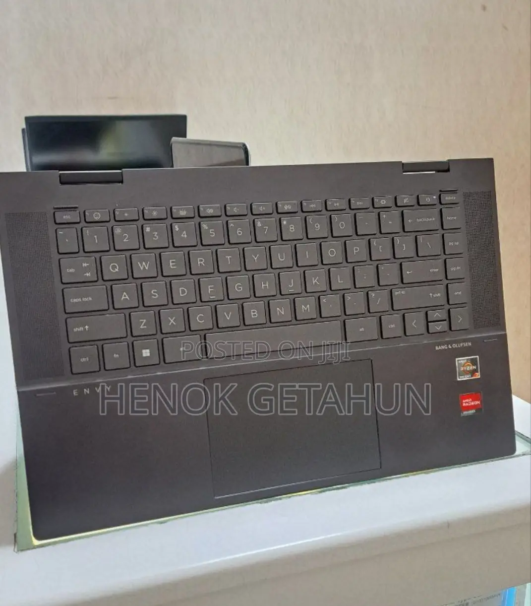 New Laptop HP Envy X360 16GB AMD Ryzen 7 SSD 512GB