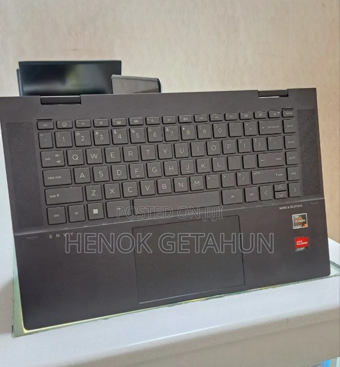 New Laptop HP Envy X360 16GB AMD Ryzen 7 SSD 512GB