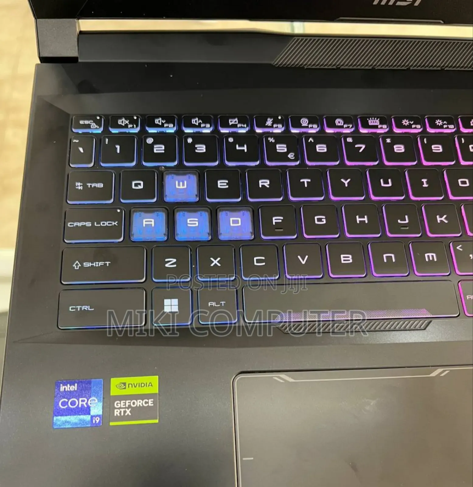 New Laptop MSI GP75 Leopard 16GB Intel Core I9 SSD 1T