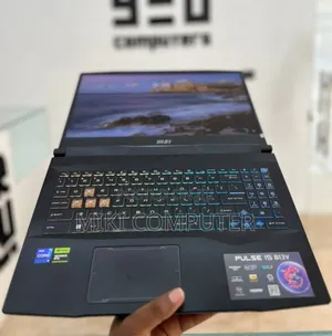 New Laptop MSI GP75 Leopard 16GB Intel Core I9 SSD 1T