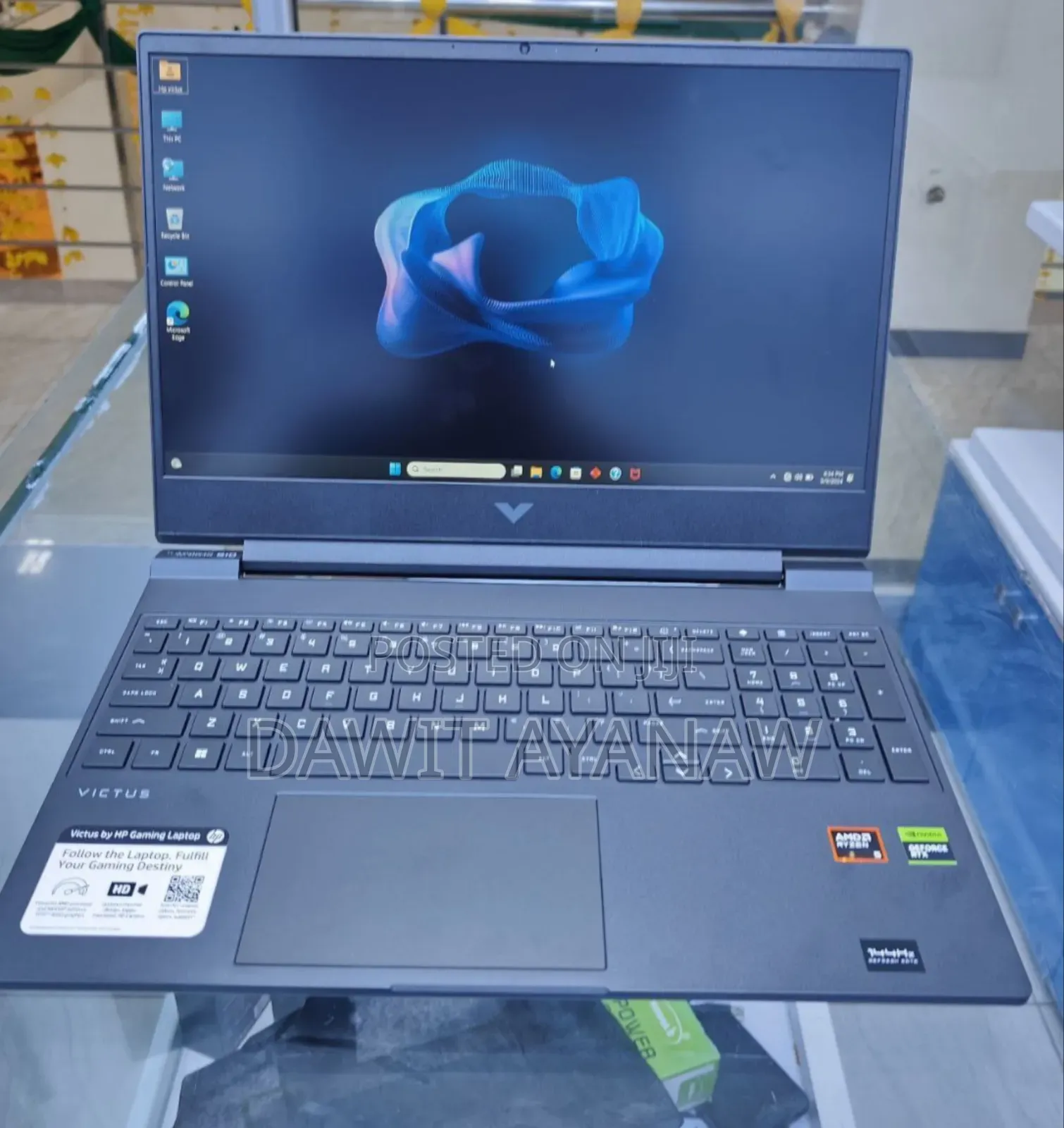 New Laptop HP 8GB AMD Ryzen 5 SSD 512GB