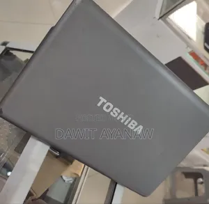 Photo - New Laptop Toshiba 4GB Intel Core I3 HDD 500GB