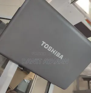 New Laptop Toshiba 4GB Intel Core I3 HDD 500GB