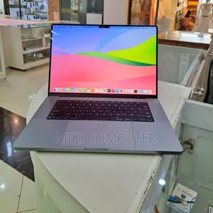 Photo - New Laptop Apple MacBook Pro 2023 M2 Pro 16-Inch 32GB Intel SSD 512GB