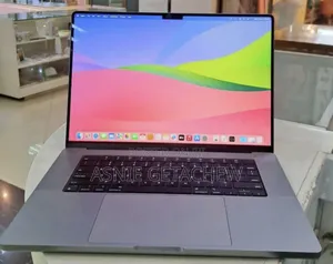 New Apple MacBook Pro 2023 M2 Pro 16-Inch 32GB Intel Core I7 SSD 512GB